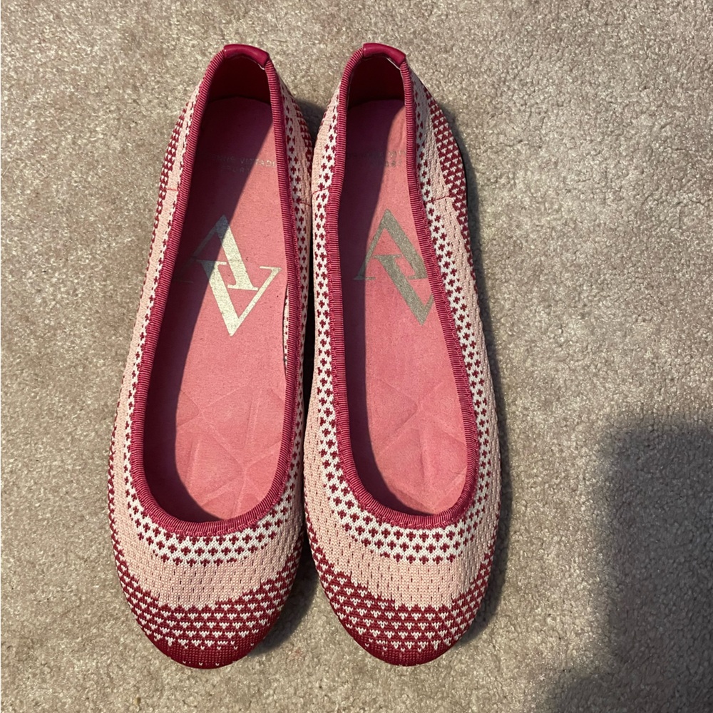 Women’s Pink Knit Flats